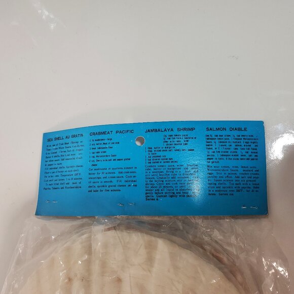 Vintage Set of 6 Clam Shells, Baking, Serving Dishes – Unused, Still Packaged - Picture 5 of 6